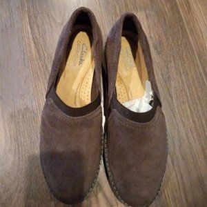 Clarks Women's Airabell Mid Shoes